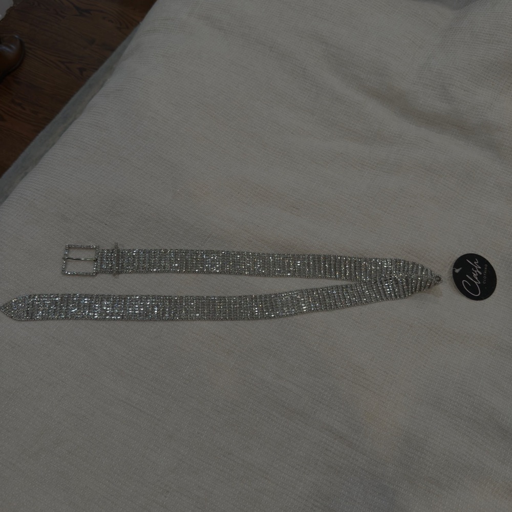 NWT Clash Clothing Sparkling Silver Rhinestone Belt O/S - Picture 6 of 6